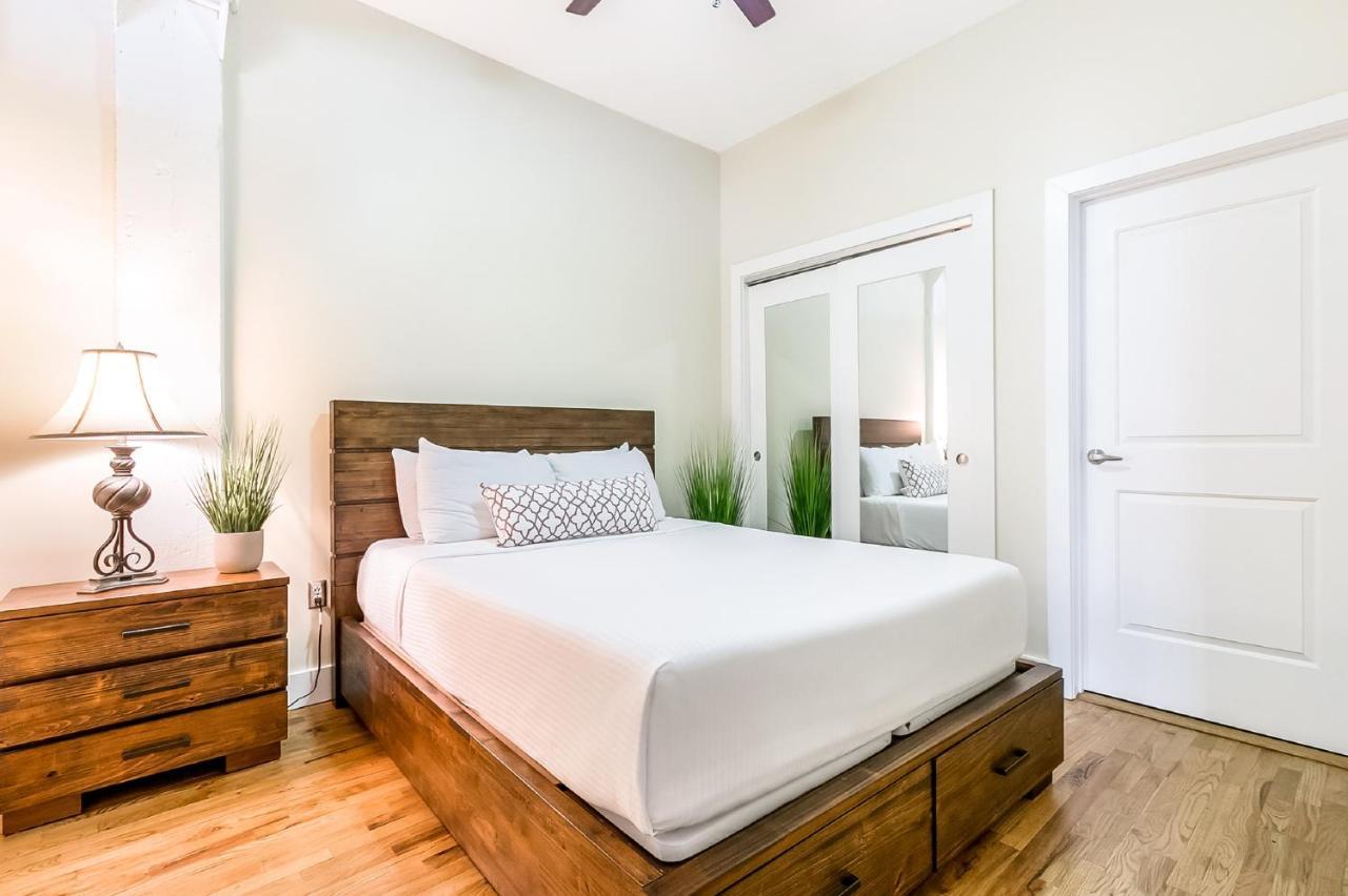 Gorgeous Condos Steps From French Quarter And Harrah'S St. Nueva Orleans Exterior foto